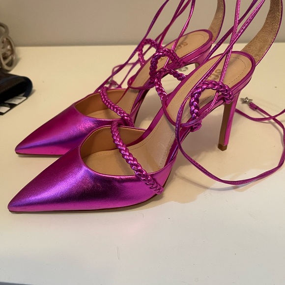 Brand new stilettos 👠 - Picture 7 of 9